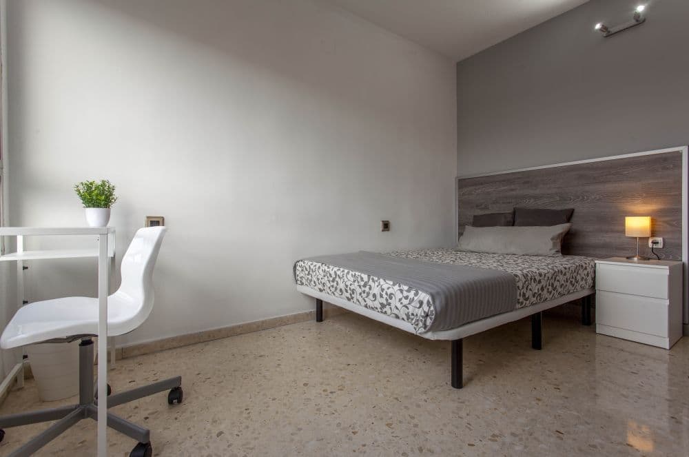 Room in Valencia