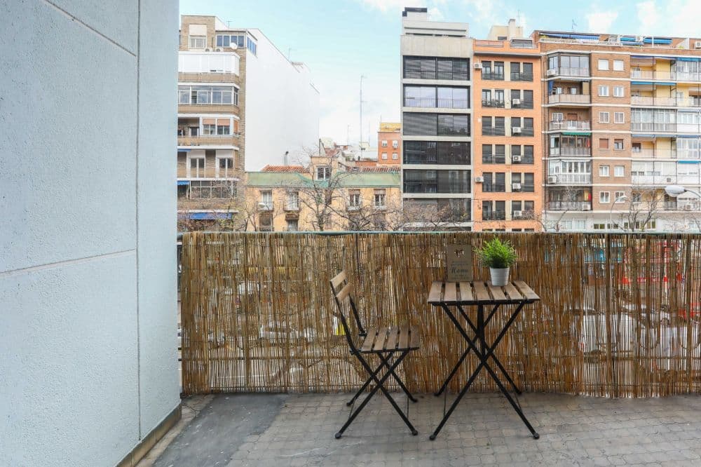 Private room in Madrid photo 4