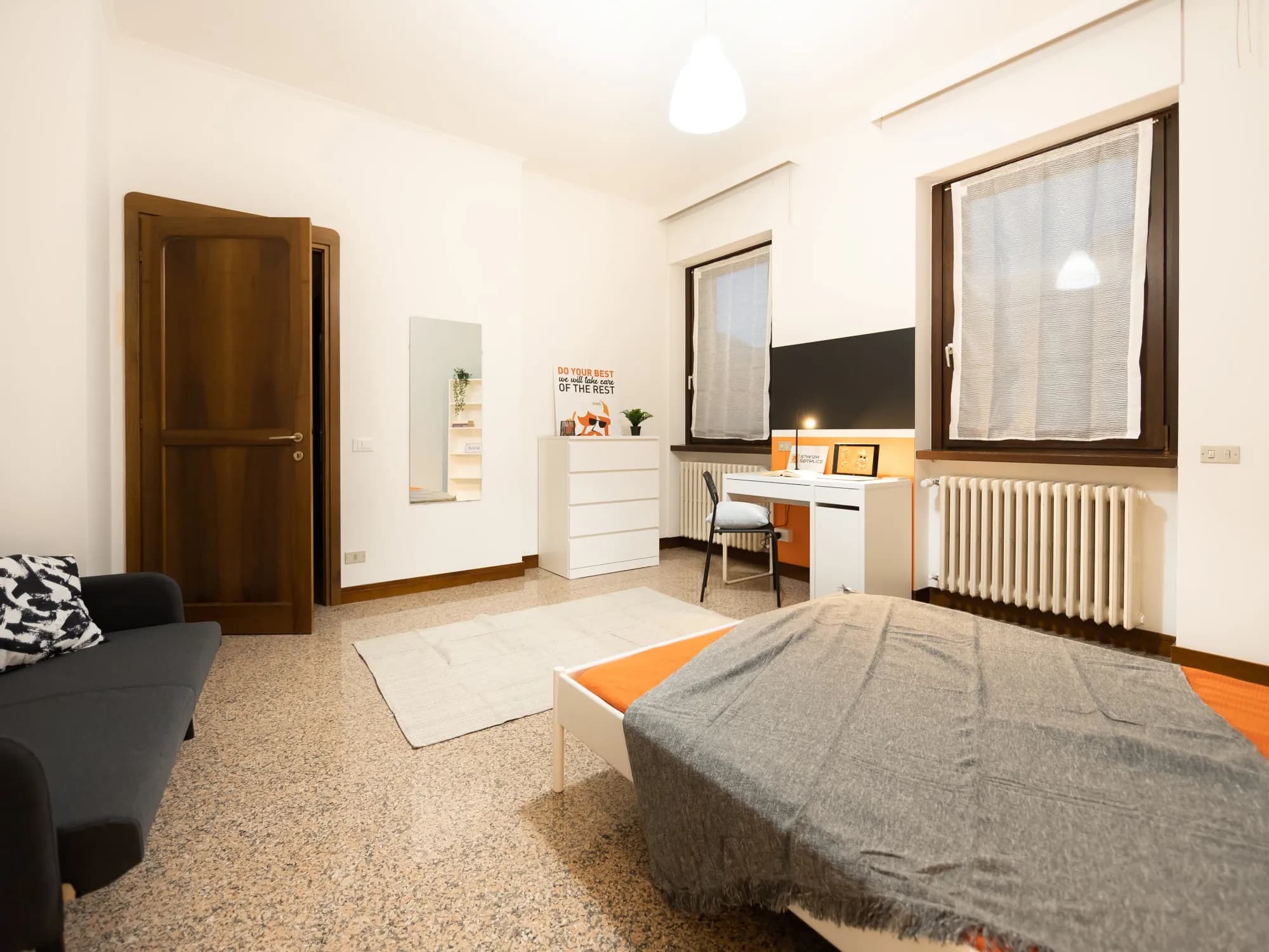 Habitación privada en Lecco photo 2