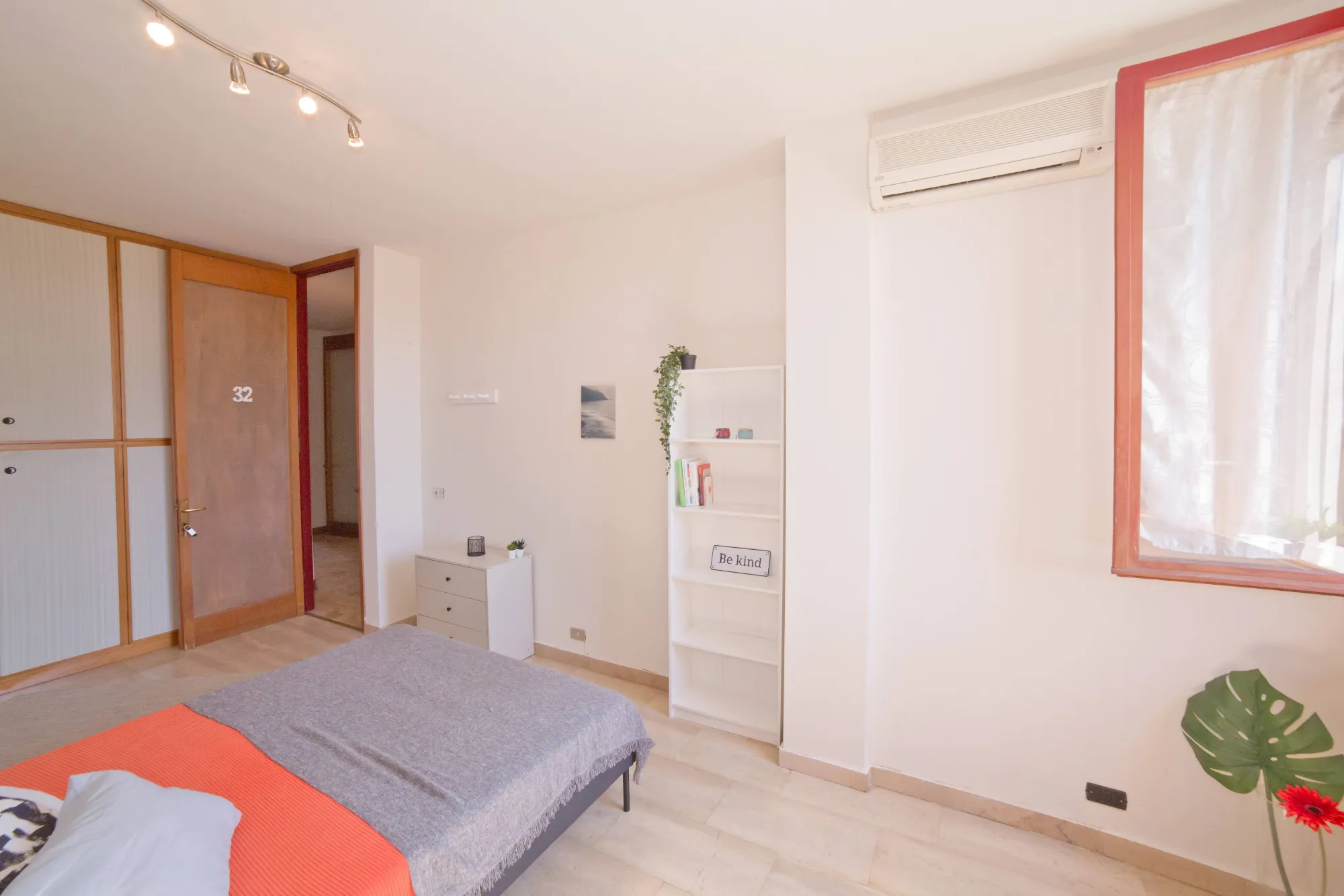 Habitación privada en Lecco photo 4