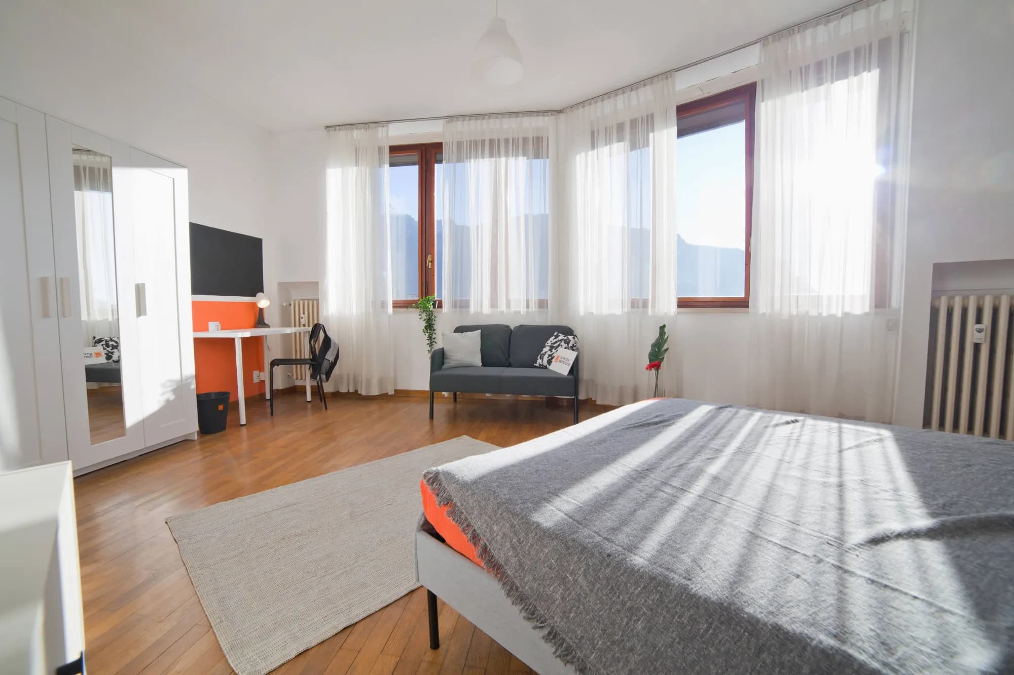 Habitación privada en Lecco photo 3