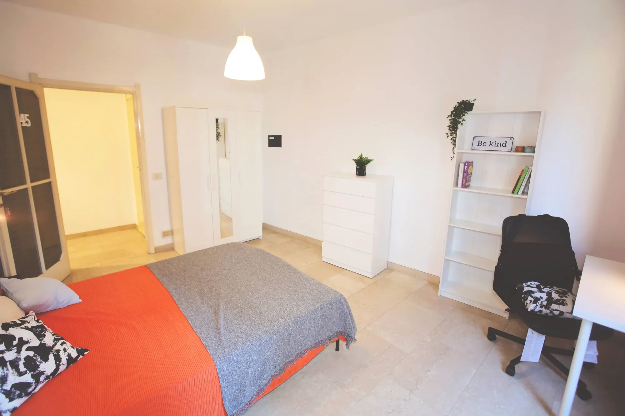 Habitación privada en Lecco photo 4