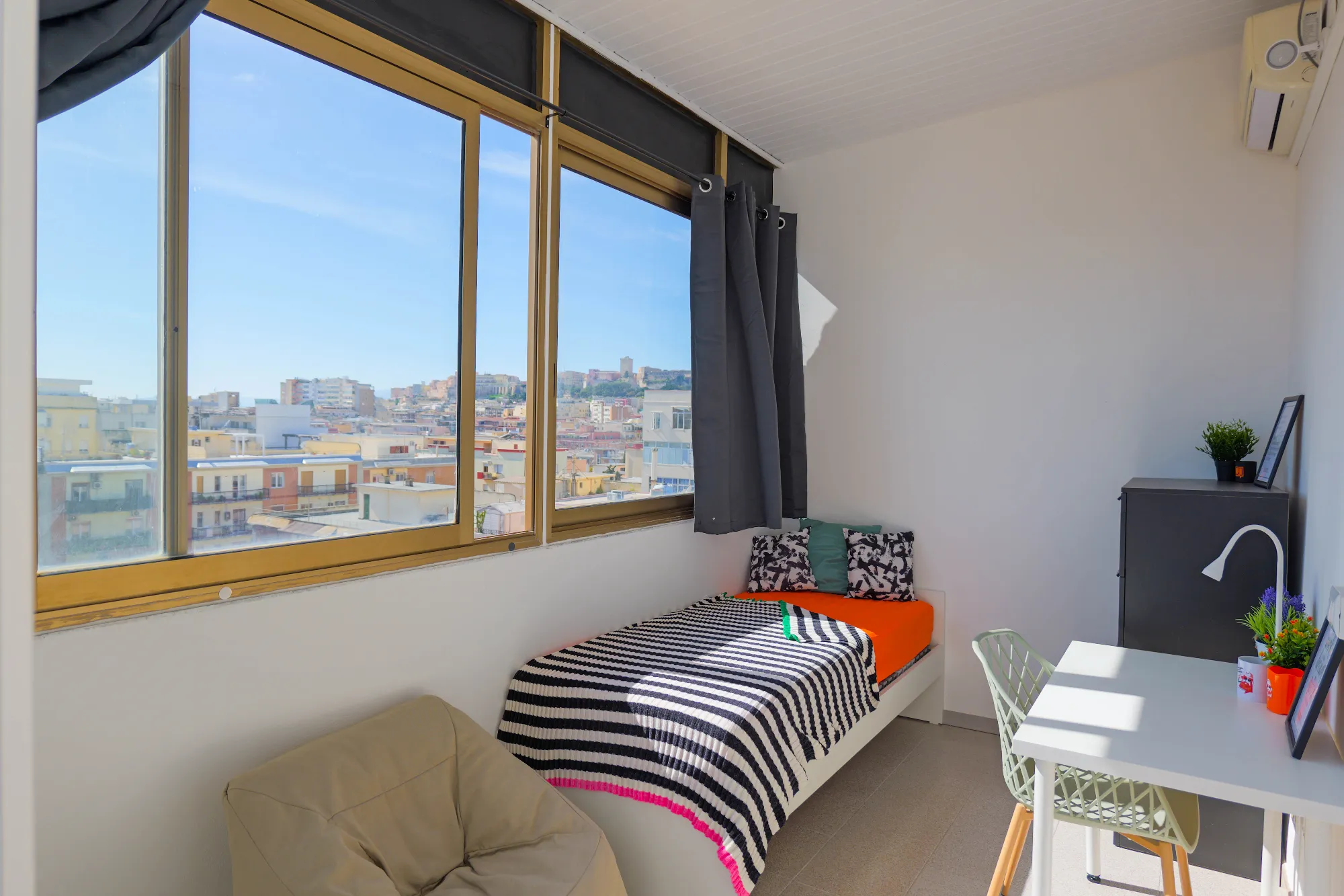 Habitación privada en Cagliari photo 3