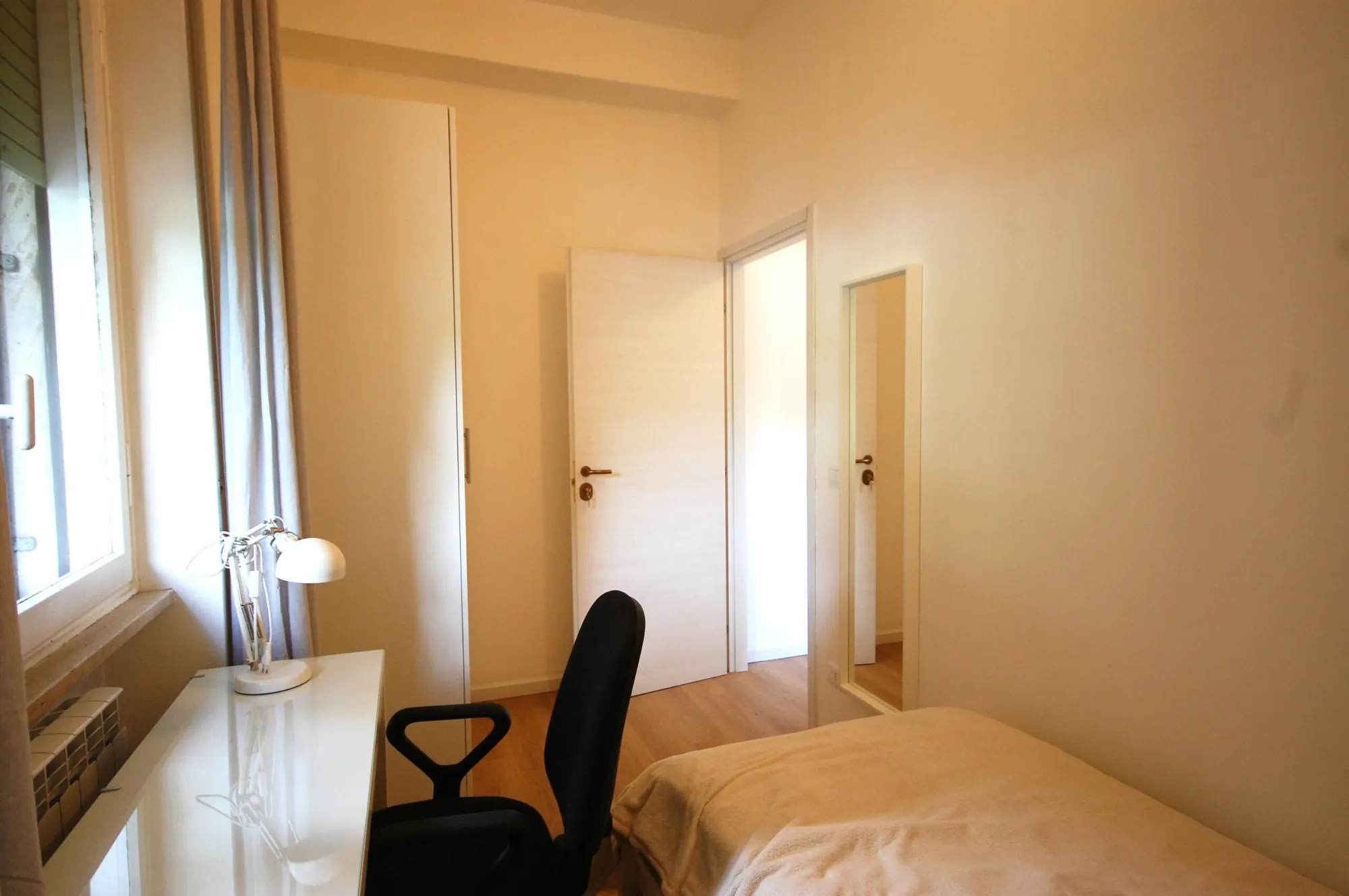 Stanza privata a Milan photo 2